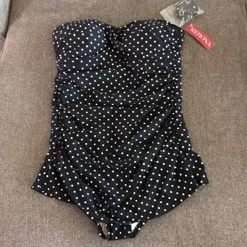 Adorable NWT Merona One Piece Bathing Suit